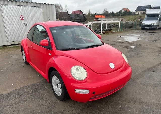Volkswagen New Beetle cena 3300 przebieg: 200500, rok produkcji 1999 z Tuchola małe 37